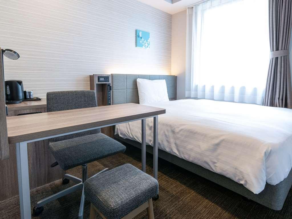 Comfort Hotel Nagoya Shinkansenguchi Værelse billede